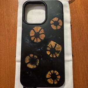 Carved Livedge Iphone 15 pro max phone case
